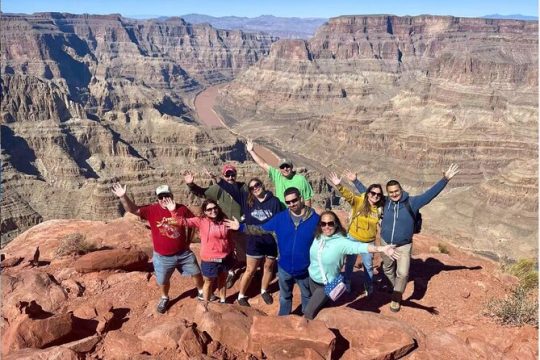 Grand Canyon West and Hoover Dam Bus Tour with Optional Skywalk