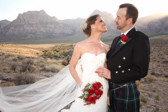 Red Rock Canyon Wedding by Private Limousine